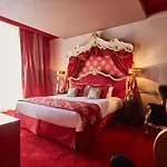 Le Stelsia Hotel