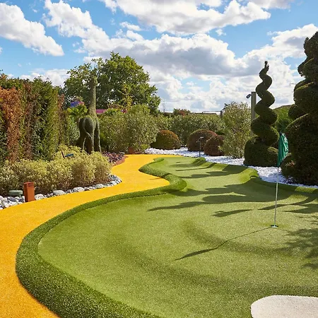 Le Stelsia فندق Saint-Sylvestre-sur-Lot