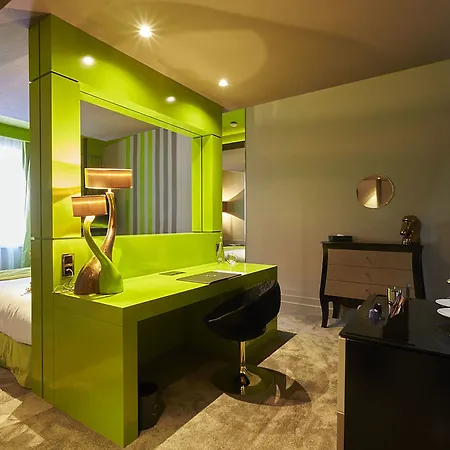 Le Stelsia Hotel 4*