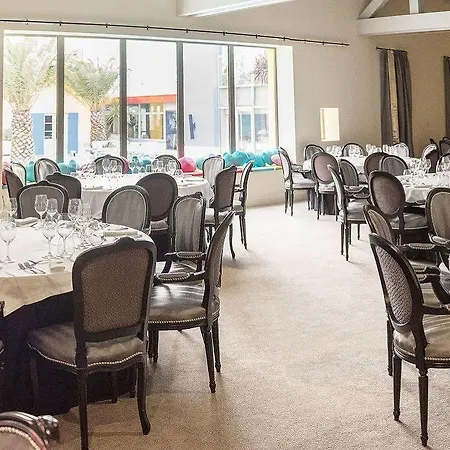 Le Stelsia Hotel Saint-Sylvestre-sur-Lot