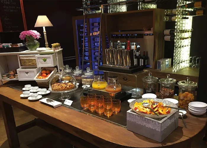 Le Stelsia فندق Saint-Sylvestre-sur-Lot