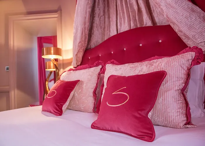 Le Stelsia فندق Saint-Sylvestre-sur-Lot