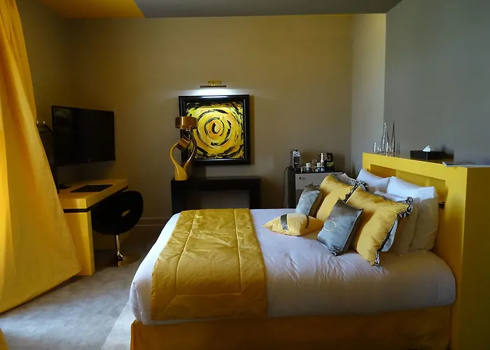 Le Stelsia فندق Saint-Sylvestre-sur-Lot